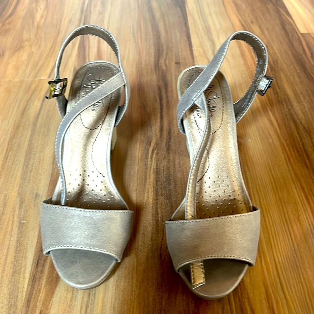 Life Stride women’s heels size 7